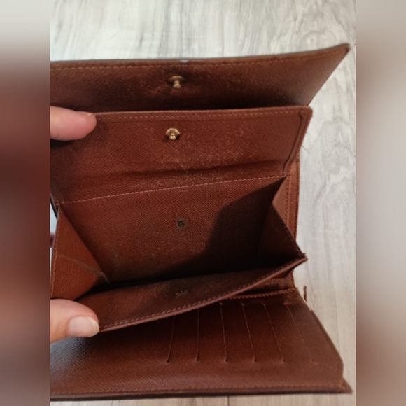 Louis Vuitton Alexandra cloth trifold monogram wallet Authentic - Picture 9 of 14